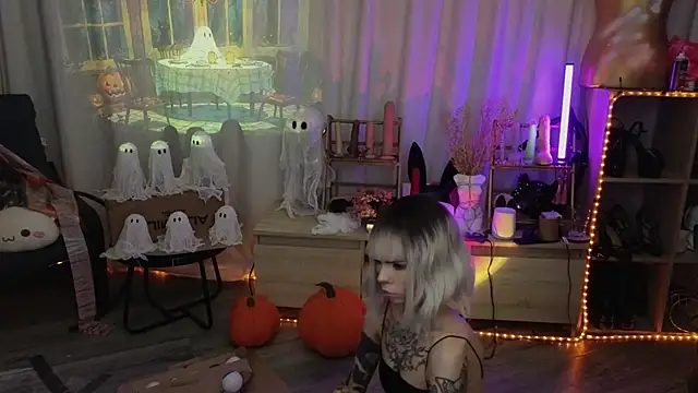 Kerry Kirk online show from 10/24/25, 11:26