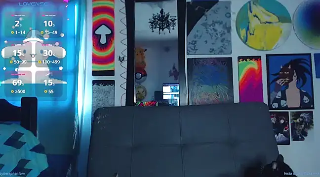 Snapshot of Alice_Phantom_x chatting on 12/18/24, 12:29 Alice Phantom x online show from 12/18/24, 12:29