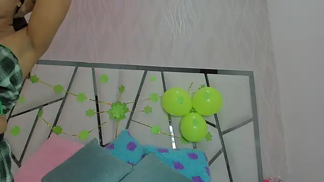  aurora18  online show from 03/15/26, 03:13