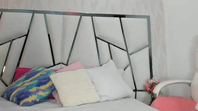  aurora18  online show from 01/14/26, 03:10