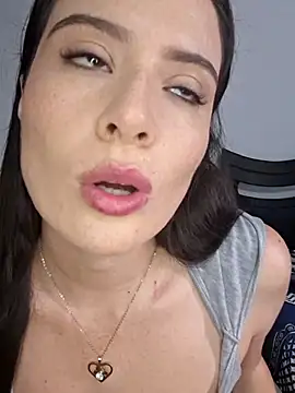 Zoe Clark  online show from 02/19/26, 06:49