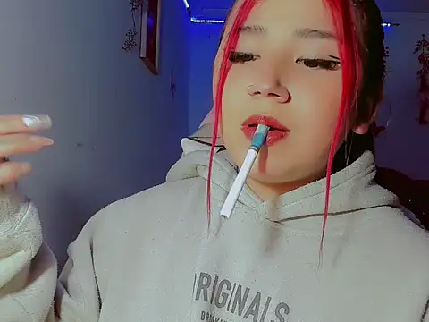 madisonx17 online show from 11/05/25, 01:42