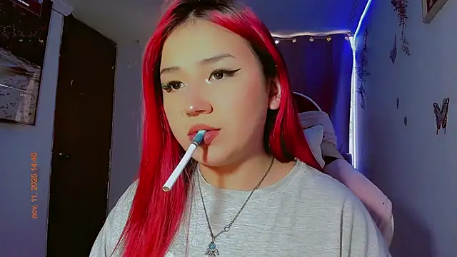 madisonx17 online show from 11/11/25, 07:41