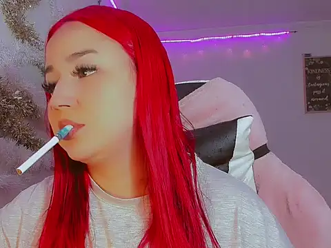 madisonx17 online show from 12/05/25, 08:39