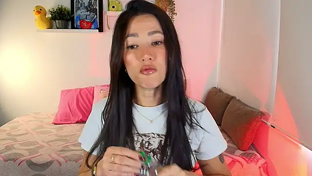 lilyy evanss online show from 01/05/26, 08:12