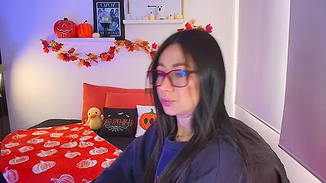 lilyy evanss online show from 10/29/25, 09:14