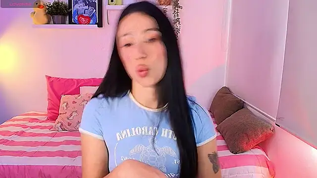 lilyy evanss online show from 03/06/26, 08:48