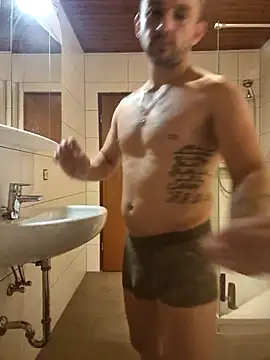 Snapshot of magicSeX4You chatting on 09/09/25, 07:56 magicSeX4You online show from 09/09/25, 07:56