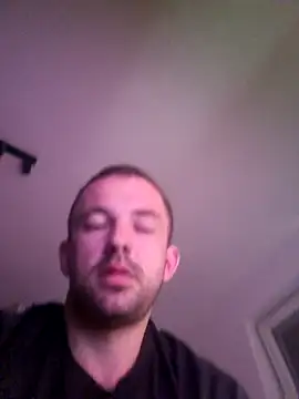 Snapshot of magicSeX4You chatting on 11/06/25, 10:14 magicSeX4You online show from 11/06/25, 10:14