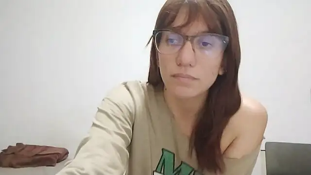 Luna-e-Franco1 online show from 06/27/26, 12:27