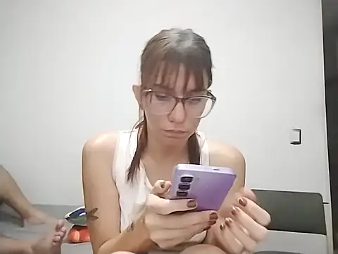 Snapshot of Luna-e-Franco1 chatting on 02/22/26, 12:02 Luna-e-Franco1 online show from 02/22/26, 12:02