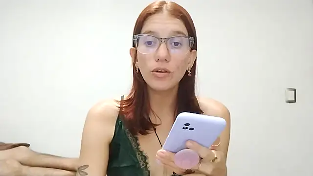 Luna-e-Franco1 online show from 11/02/25, 12:04