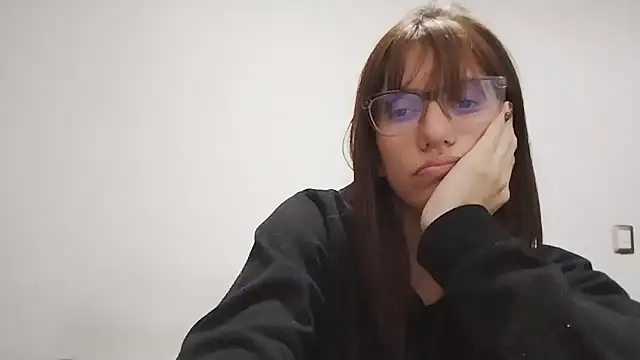 Luna-e-Franco1 online show from 07/03/26, 02:40