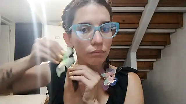 Luna-e-Franco1 online show from 10/11/25, 12:22