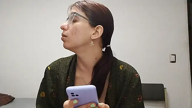 Luna-e-Franco1 online show from 12/17/25, 12:15