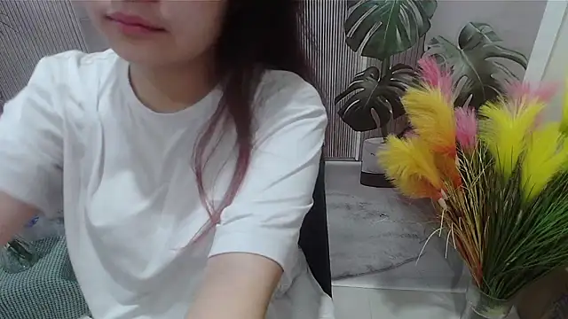 Milajinxi online show from 09/25/25, 12:49