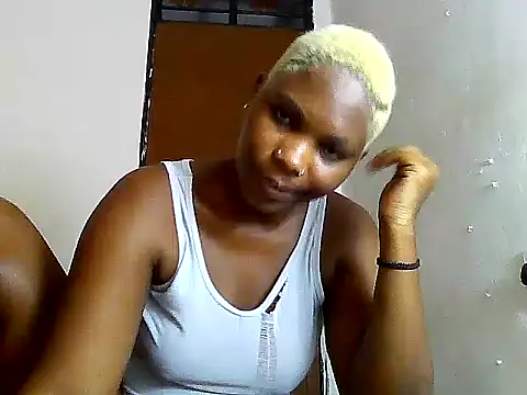 Snapshot of SexyKimberly23 chatting on 12/23/25, 07:51 SexyKimberly23 online show from 12/23/25, 07:51