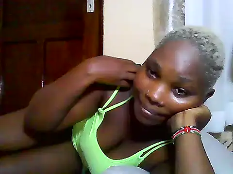 Snapshot of SexyKimberly23 chatting on 04/29/26, 05:55 SexyKimberly23 online show from 04/29/26, 05:55