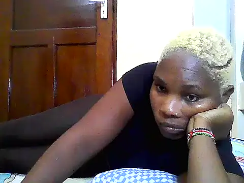 Snapshot of SexyKimberly23 chatting on 06/13/26, 07:06 SexyKimberly23 online show from 06/13/26, 07:06