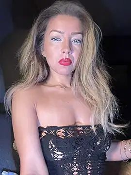 Snapshot of SonyaD_ chatting on 02/20/25, 02:18 SonyaD online show from 02/20/25, 02:18
