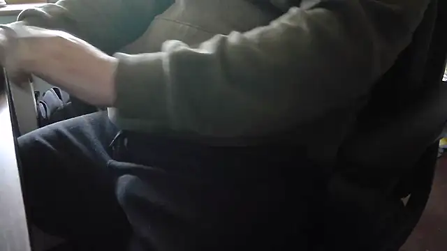 IrishCock30 online show from 04/16/26, 09:21