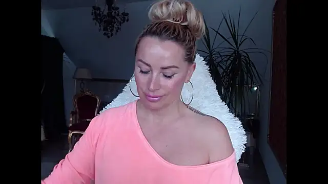 eyesangel22 online show from 03/13/25, 07:42