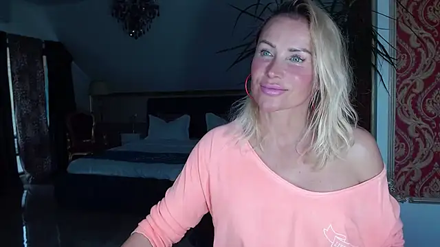 eyesangel22 online show from 12/01/25, 12:50