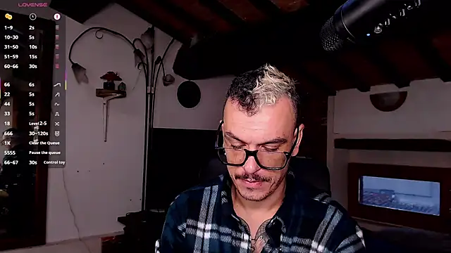 cek 186 online show from 10/30/25, 08:45