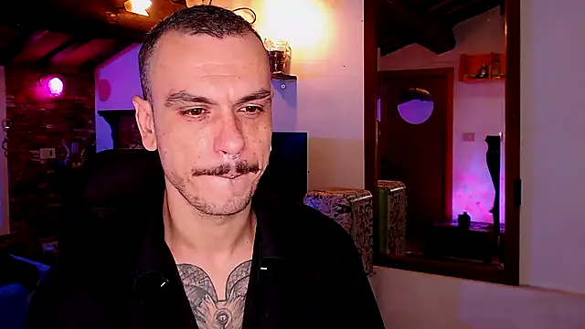 cek 186 online show from 11/18/25, 07:28