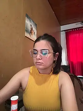 CamilaSofiia online show from 04/23/26, 10:00