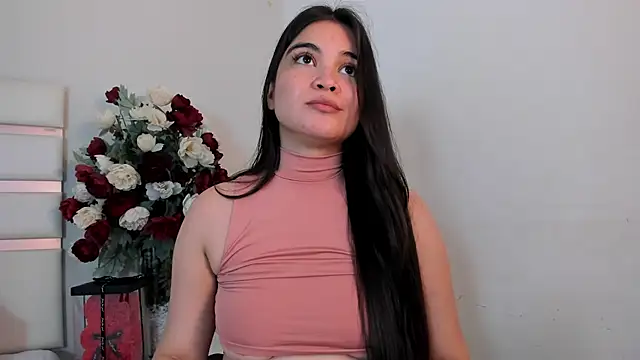 CamilaSofiia online show from 03/15/25, 10:44