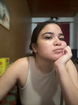 Snapshot of CamilaSofiia chatting on 07/18/26, 01:36 CamilaSofiia online show from 07/18/26, 01:36