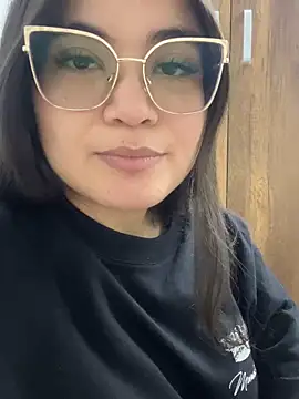 CamilaSofiia online show from 10/06/25, 08:42