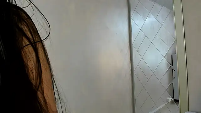 CamilaSofiia online show from 09/10/25, 07:35