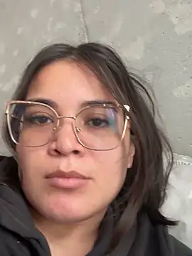 CamilaSofiia online show from 02/16/26, 04:49