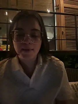 CamilaSofiia online show from 12/20/25, 02:25