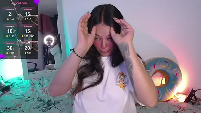 Lexie Thompson10 online show from 10/25/25, 05:46