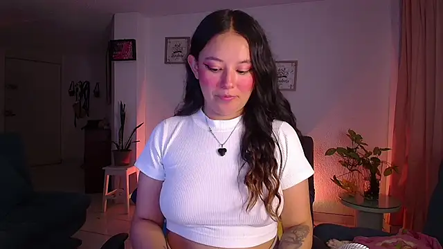 Lexie Thompson10 online show from 03/17/25, 08:18
