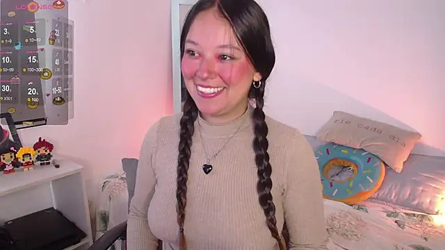 Lexie Thompson10 online show from 09/23/25, 05:20