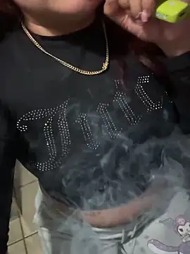 funnynessa69 online show from 11/17/25, 03:43