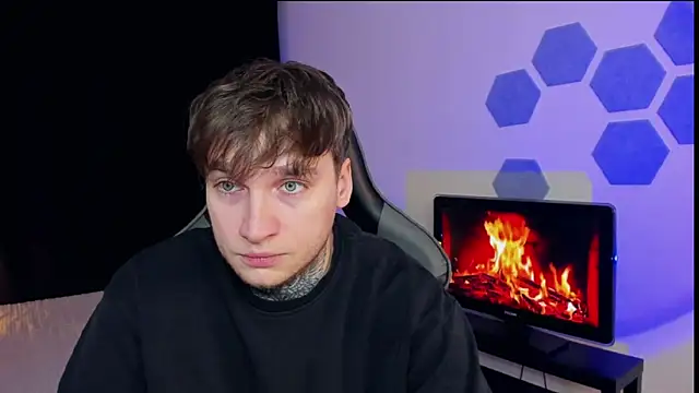 Chris Tyson online show from 02/11/25, 10:39