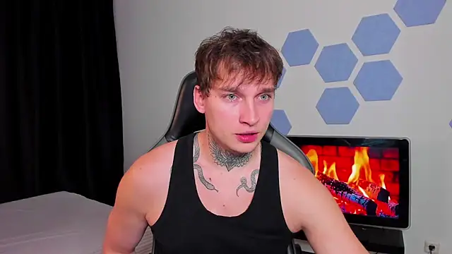 Chris Tyson online show from 10/10/25, 09:26