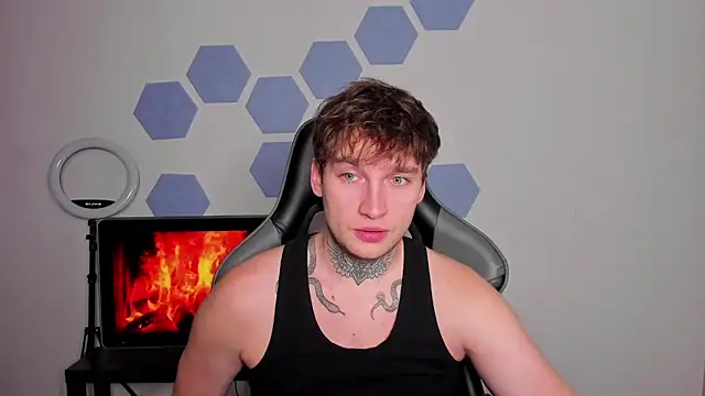 Chris Tyson online show from 10/24/25, 09:36