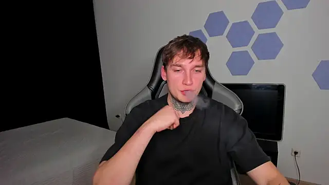 Chris Tyson online show from 10/11/25, 10:55