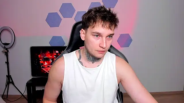 Chris Tyson online show from 12/18/25, 09:36