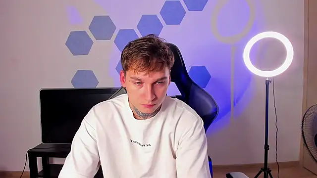 Chris Tyson online show from 09/10/25, 11:59