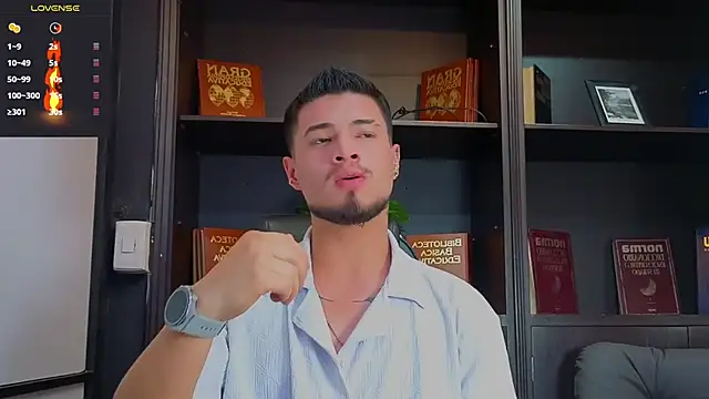 Snapshot of EdwardRoss_ chatting on 09/24/25, 08:26 EdwardRoss online show from 09/24/25, 08:26