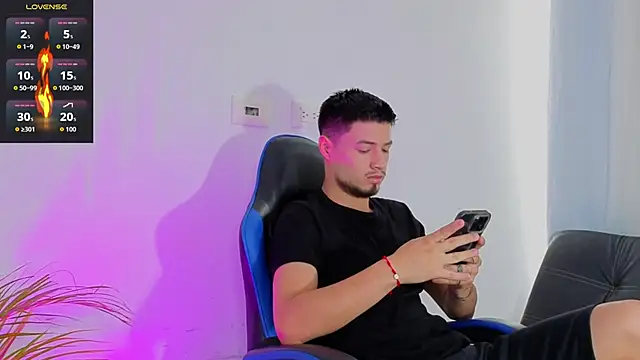 EdwardRoss  online show from 01/14/26, 07:50