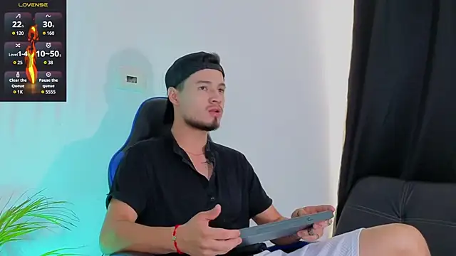 EdwardRoss  online show from 01/08/26, 07:31