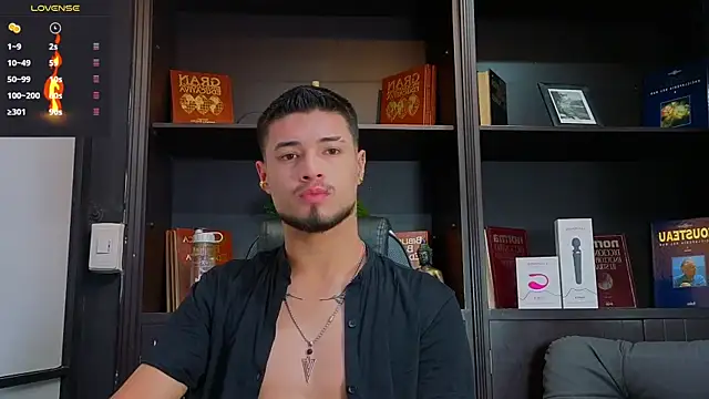 Snapshot of EdwardRoss_ chatting on 09/22/25, 09:10 EdwardRoss online show from 09/22/25, 09:10